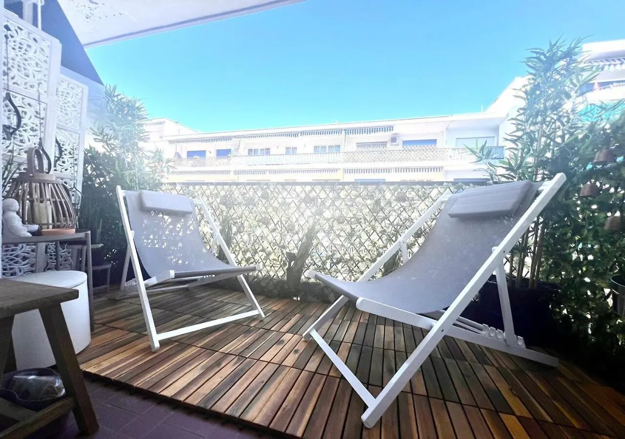 T2 Le Sunscene-Parking-Clim-Terrasses-Centre- Capitalchic Services Apartment Cannes
